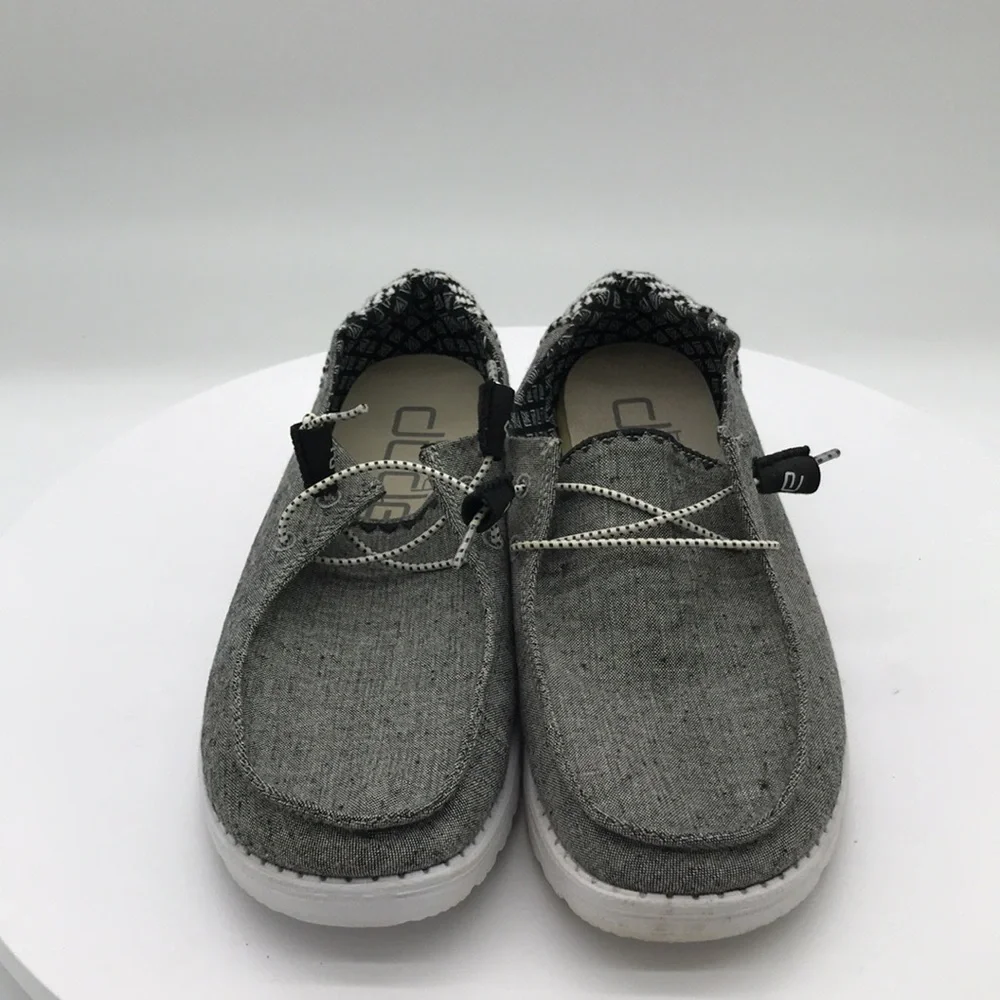 Hey dude mens shoes size 8 US
